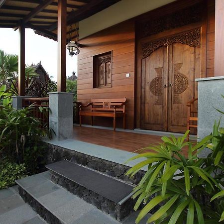 Hotel The Sanyas Retreat à Selemadeg Extérieur photo