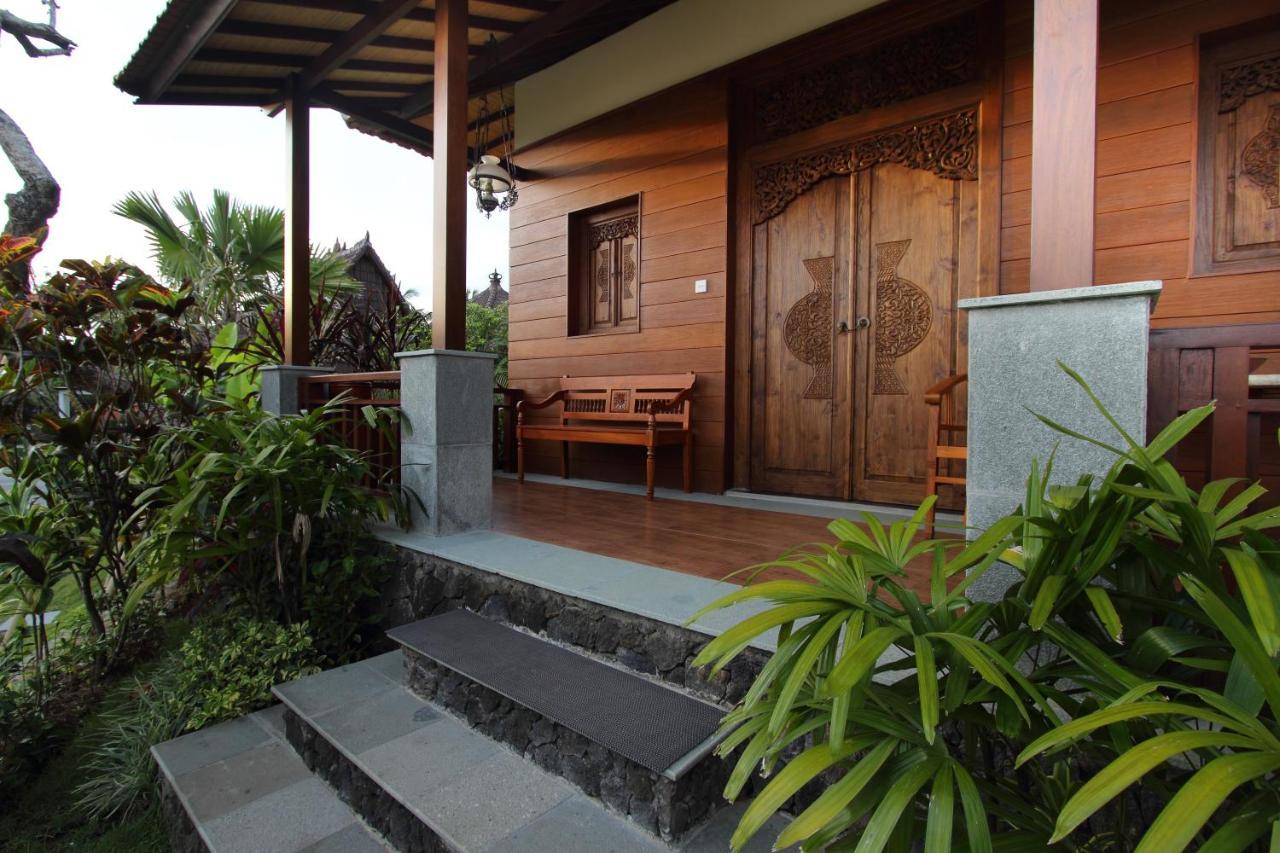 Hotel The Sanyas Retreat à Selemadeg Extérieur photo