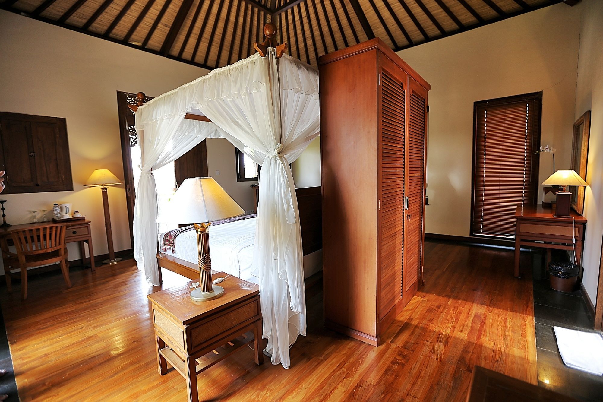 Hotel The Sanyas Retreat à Selemadeg Extérieur photo