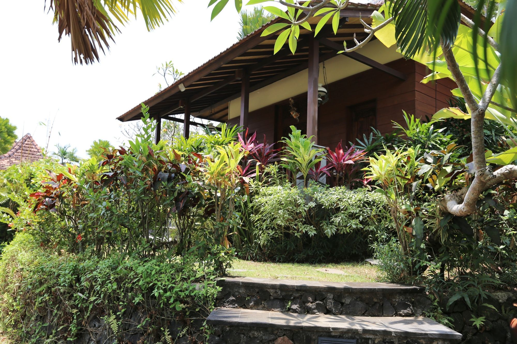 Hotel The Sanyas Retreat à Selemadeg Extérieur photo