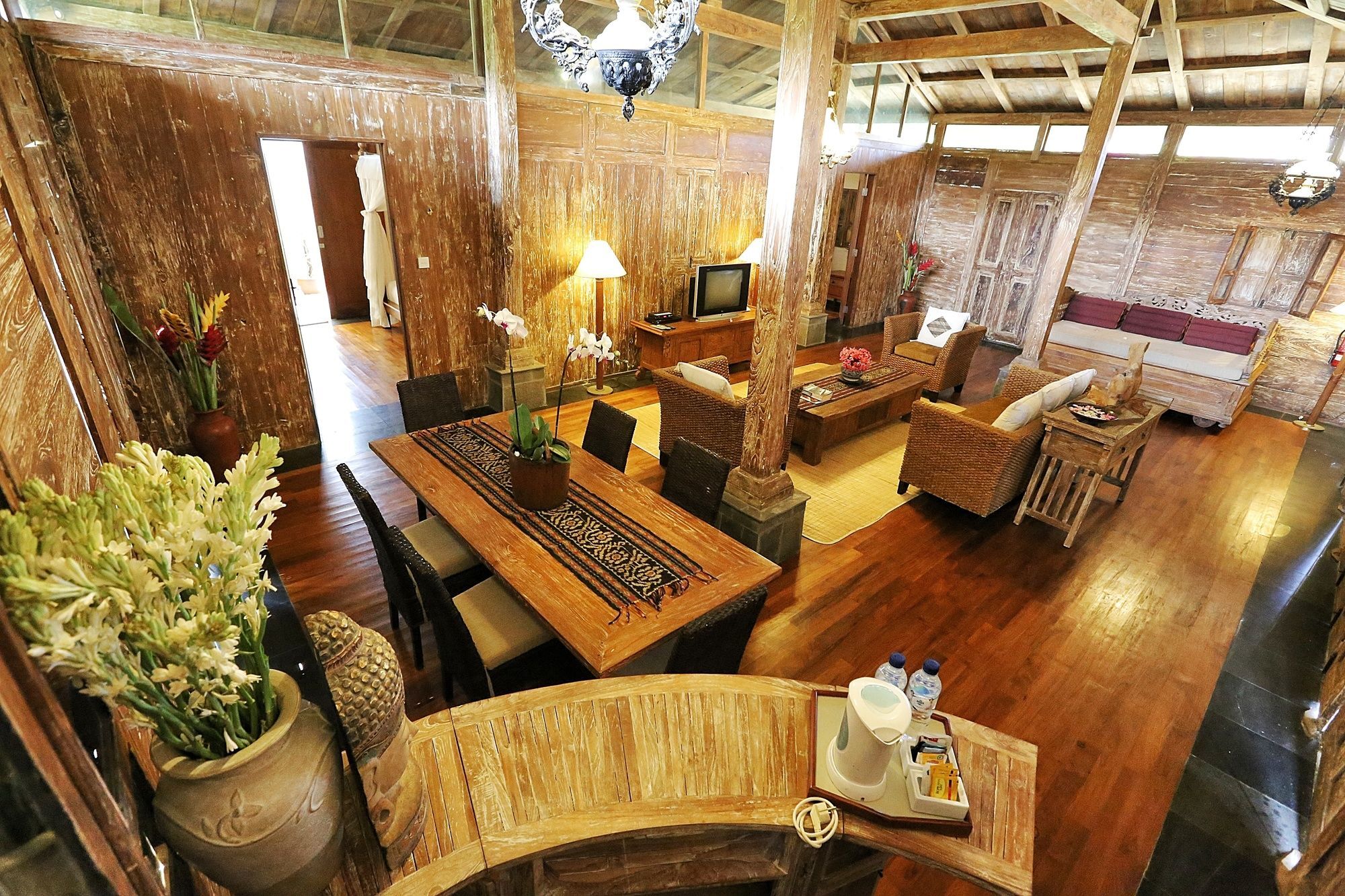 Hotel The Sanyas Retreat à Selemadeg Extérieur photo
