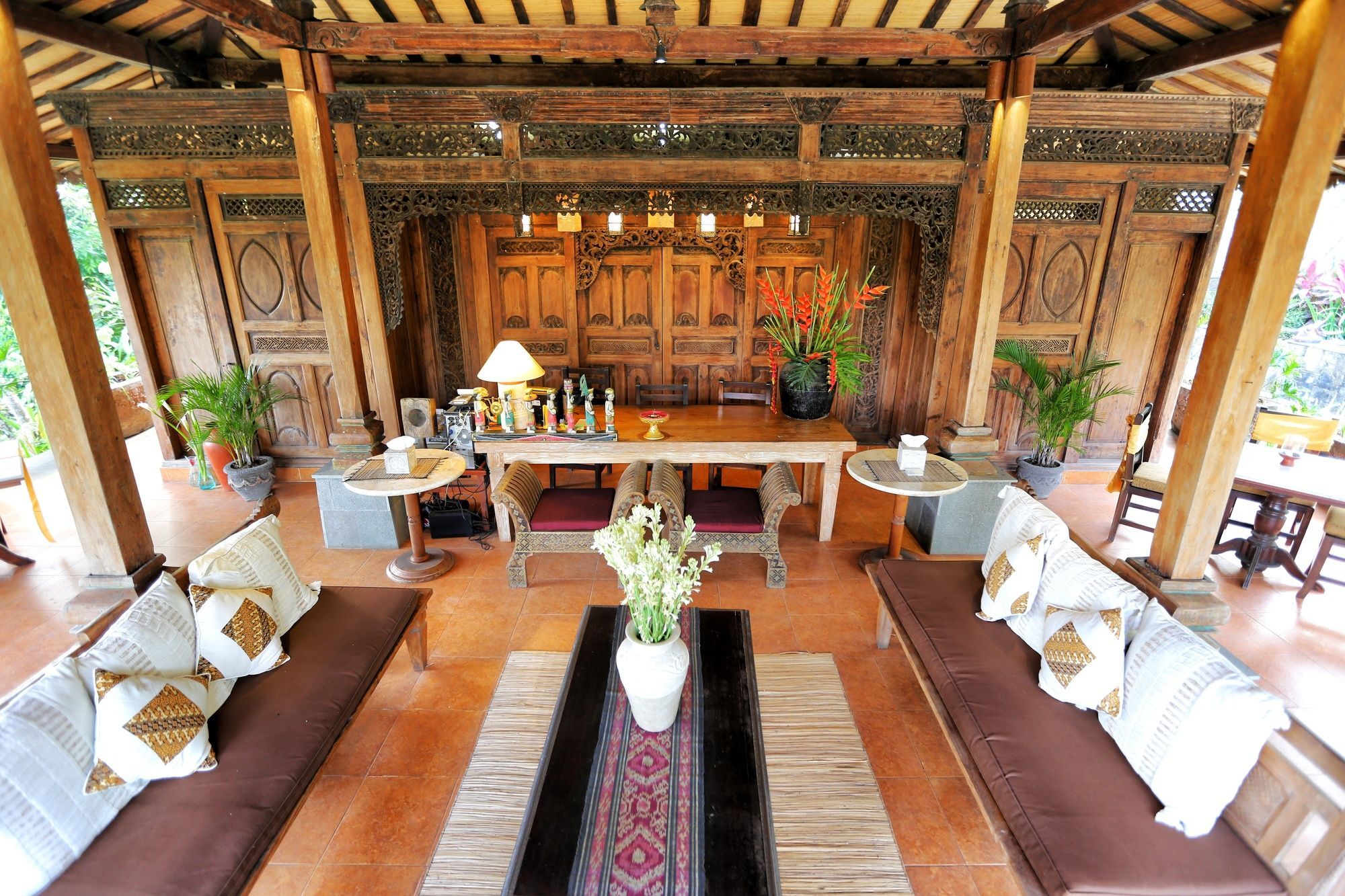 Hotel The Sanyas Retreat à Selemadeg Extérieur photo